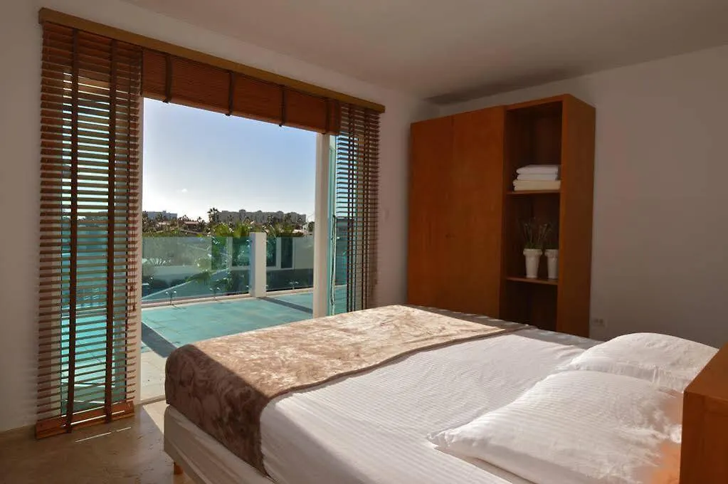 Merlot Villas Aruba Palm Beach
